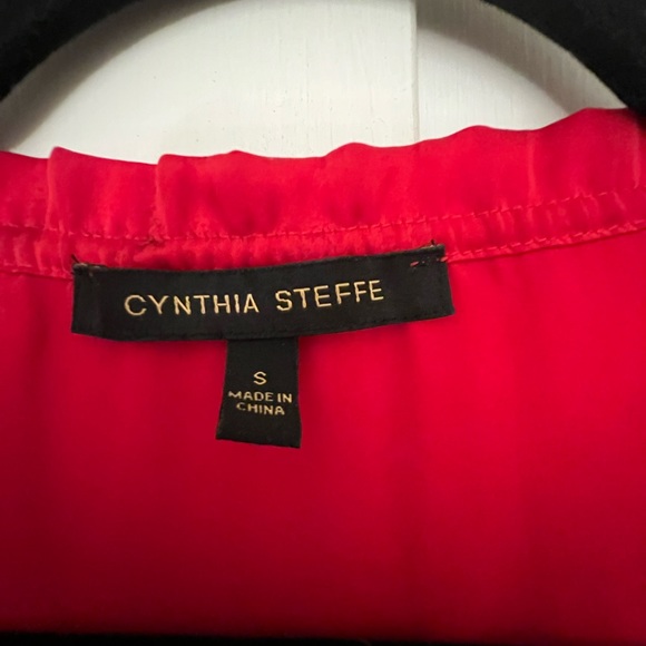 Gorgeous Red Blouse - Picture 5 of 5